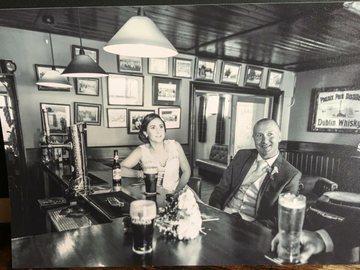 Carey'S Bar & Farmhouse Kilkenny Border Oldleighlin Exterior photo